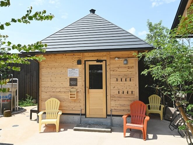 やまごやサウナの入り口